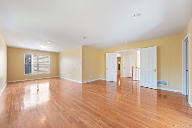 421 Vassar Place, Fishkill, NY 12524