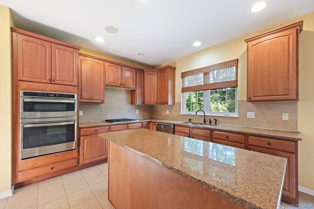 421 Vassar Place, Fishkill, NY 12524