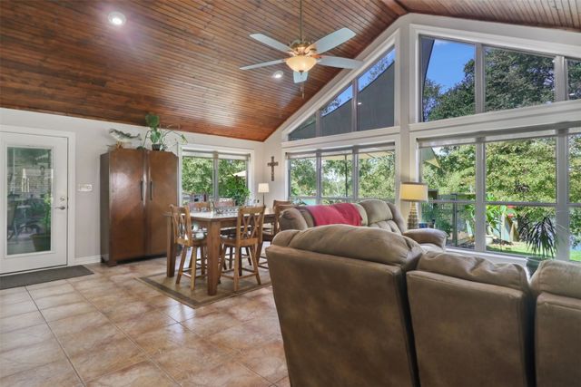 21489 Stevenson Road, Frankston, TX 75763