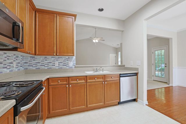 129 Rocko Dr., Myrtle Beach, SC 29579