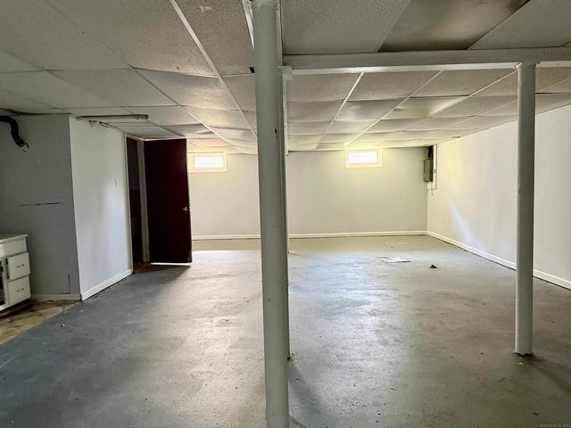 3 Elm Drive, West Hartford, CT 06110