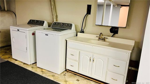 3 Elm Drive, West Hartford, CT 06110