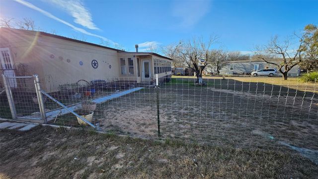 800 County Road 319, Early, TX 76802