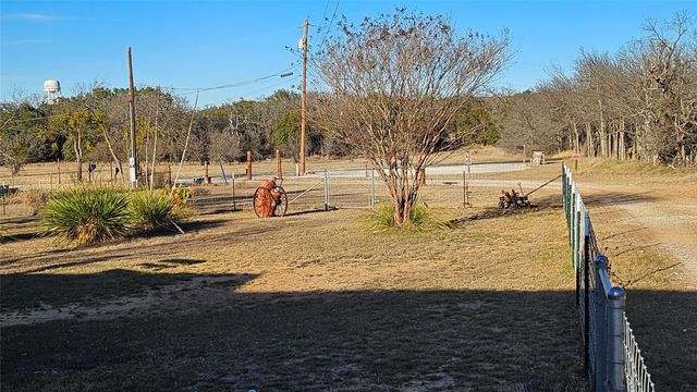 800 County Road 319, Early, TX 76802