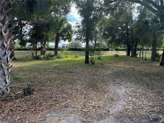 W MAGNOLIA STREET, Lakeland, FL 33815
