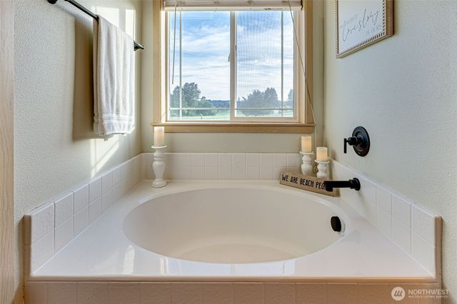153 Glenhaven Drive, Woodland, WA 98674