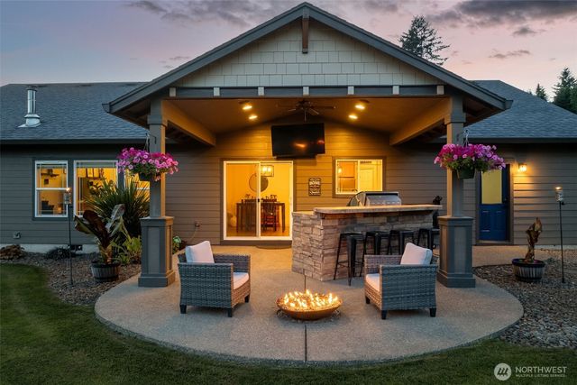153 Glenhaven Drive, Woodland, WA 98674