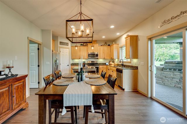 153 Glenhaven Drive, Woodland, WA 98674