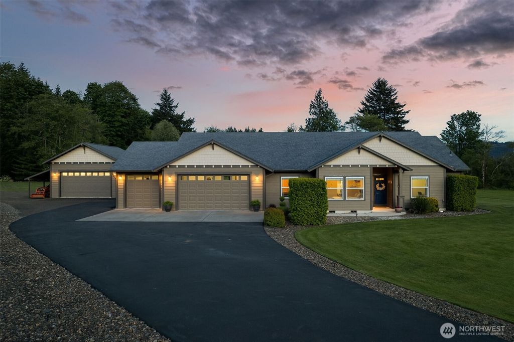 153 Glenhaven Drive, Woodland, WA 98674