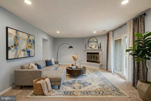 1108 SOHO CT, Crofton, MD 21114