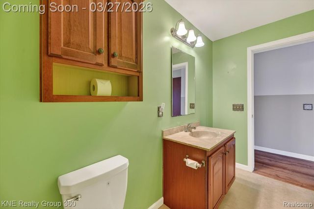 1525 Shoreline Drive, Hartland, MI 48353