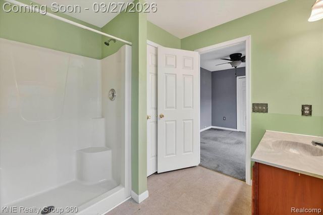 1525 Shoreline Drive, Hartland, MI 48353