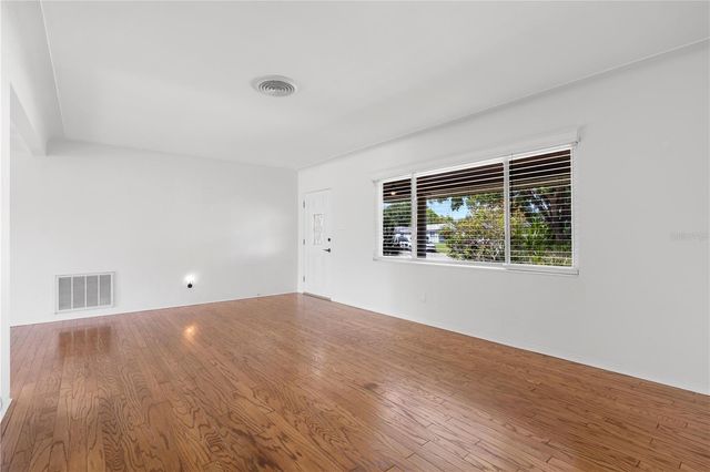 1961 42ND STREET N, St Petersburg, FL 33713