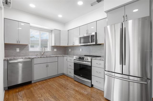 1961 42ND STREET N, St Petersburg, FL 33713
