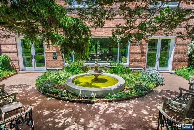 10 Crestmont Road, Montclair, NJ 07042