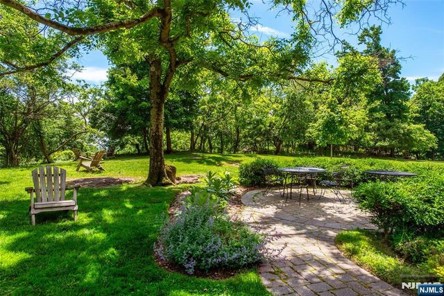 10 Crestmont Road, Montclair, NJ 07042
