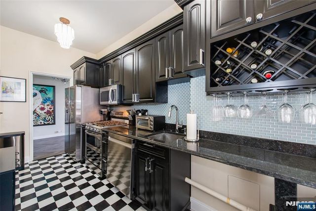 10 Crestmont Road, Montclair, NJ 07042