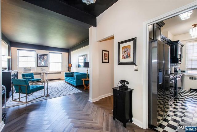 10 Crestmont Road, Montclair, NJ 07042