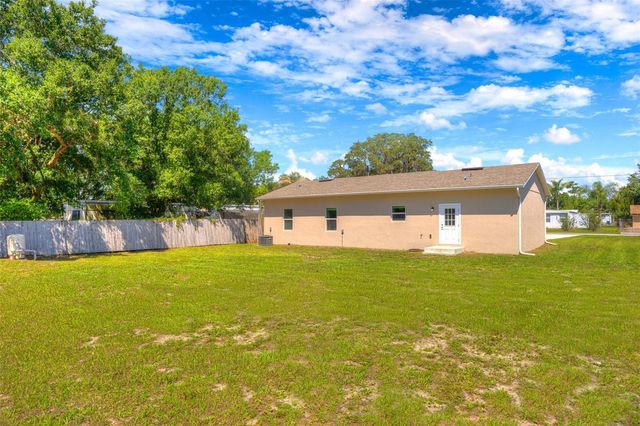 174 DOVER LN, Deland, FL 32724