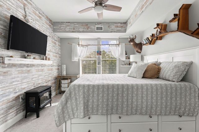 38 Village Road 402, Middleton, MA 01949