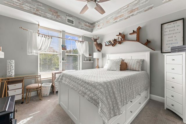 38 Village Road 402, Middleton, MA 01949