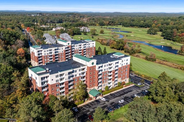 38 Village Road 402, Middleton, MA 01949
