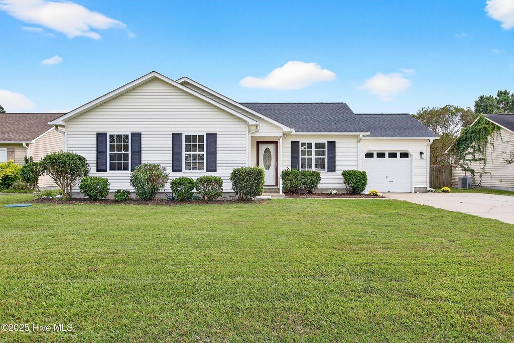 133 Oakley Drive, New Bern, NC 28560