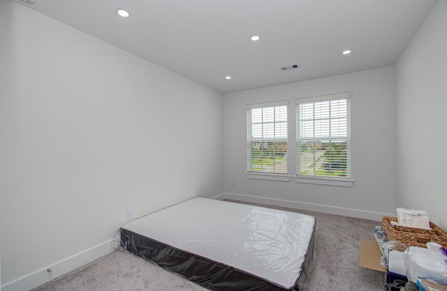 6303 Spanish Moss Drive, Pearland, TX 77584