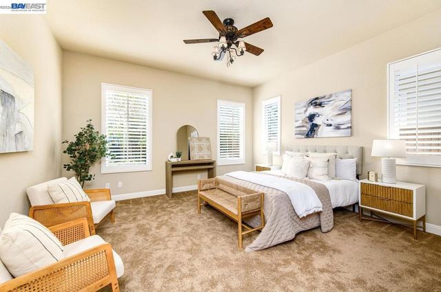 1033 Malbec Ln, Brentwood, CA 94513