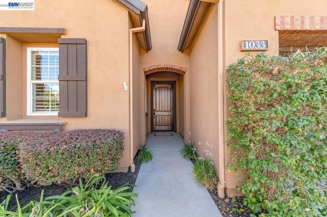 1033 Malbec Ln, Brentwood, CA 94513