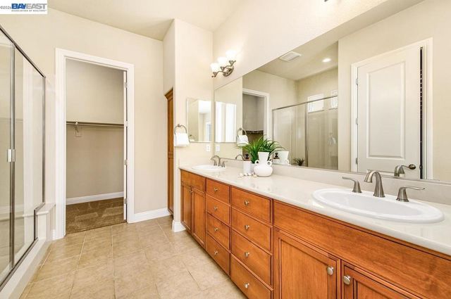 1033 Malbec Ln, Brentwood, CA 94513