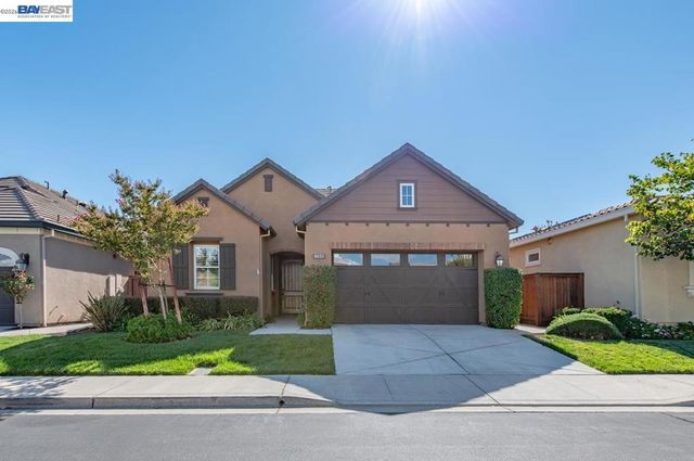 1033 Malbec Ln, Brentwood, CA 94513