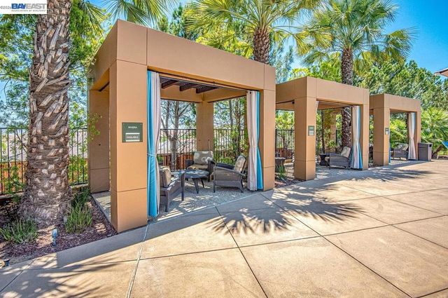 1033 Malbec Ln, Brentwood, CA 94513