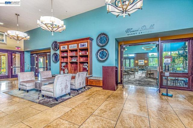 1033 Malbec Ln, Brentwood, CA 94513