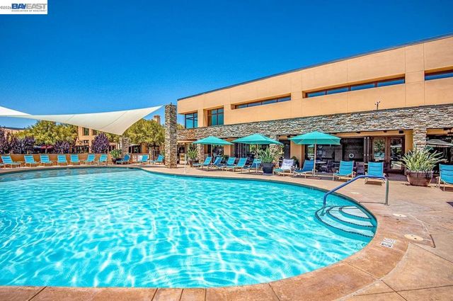 1033 Malbec Ln, Brentwood, CA 94513
