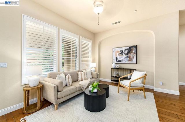 1033 Malbec Ln, Brentwood, CA 94513