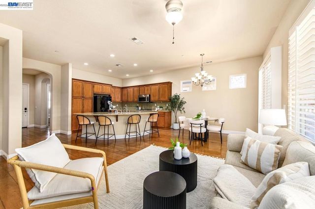1033 Malbec Ln, Brentwood, CA 94513