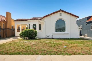 1112 W 64th Street, Los Angeles, CA 90044