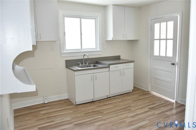 1014 Old Wythe St, Petersburg, VA 23803