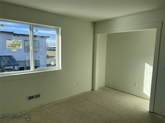 500 Edgar Street C, Belgrade, MT 59714