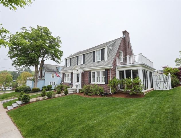 37 Pelton St, Boston, MA 02132