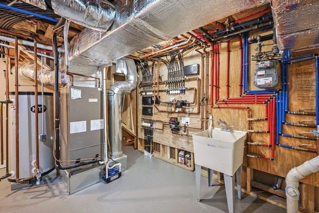 37 Pelton St, Boston, MA 02132