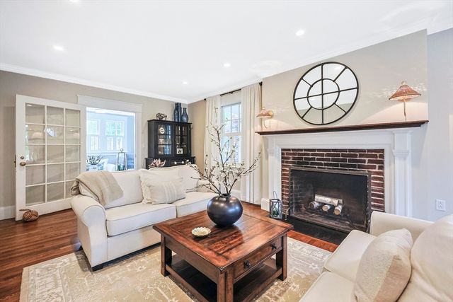 37 Pelton St, Boston, MA 02132