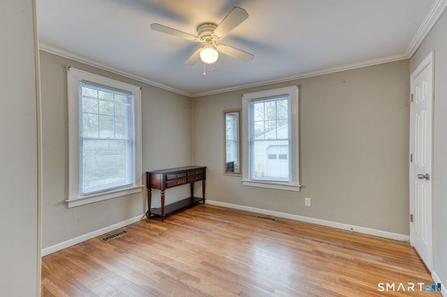 24 Fanway Avenue, Bristol, CT 06010