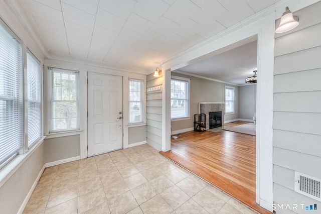 24 Fanway Avenue, Bristol, CT 06010