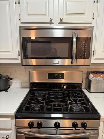 701 Todd TRL, Newport News, VA 23602