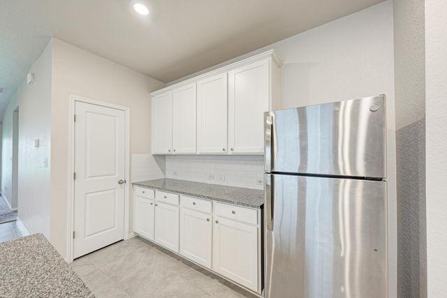 524 Longmount CV, Liberty Hill, TX 78642