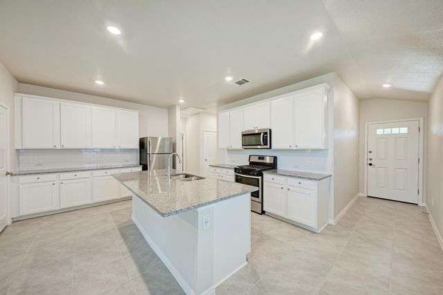 524 Longmount CV, Liberty Hill, TX 78642