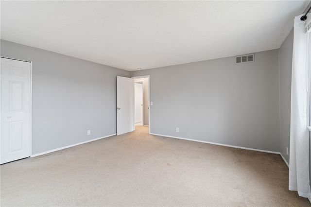 696 Surrey Hill, Henrietta, NY 14623