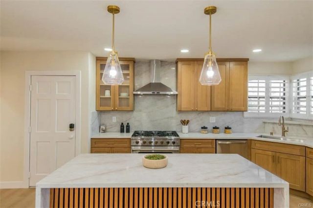6313 Melvin, Tarzana, CA 91335